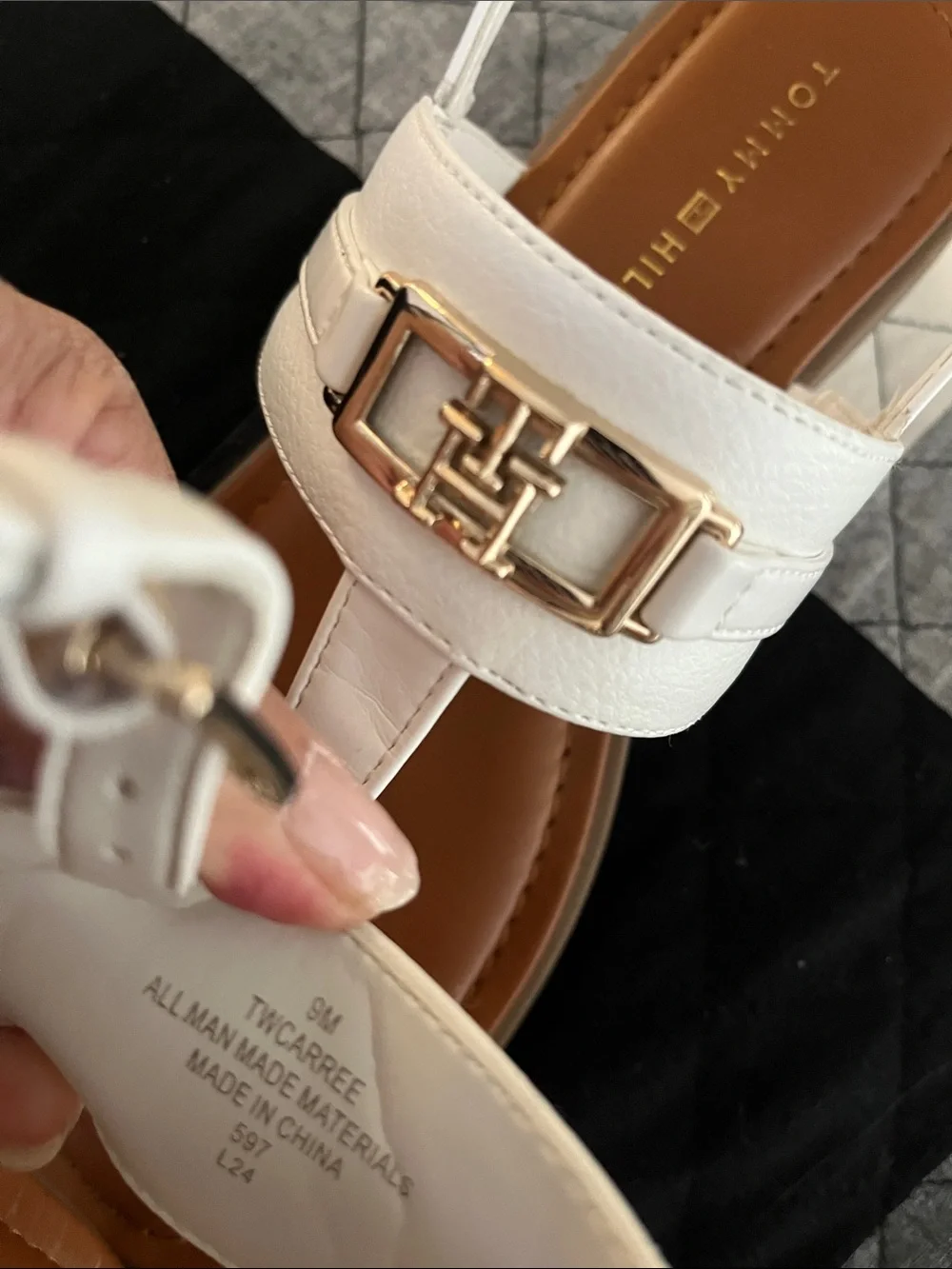 Tommy Hilfiger White Leather T-Strap Sandals with Gold Hardware